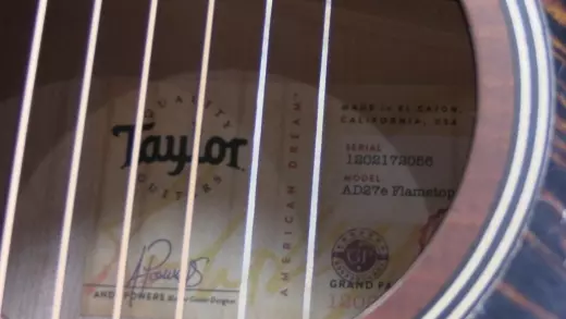 Taylor Guitars - AD27E FT 2